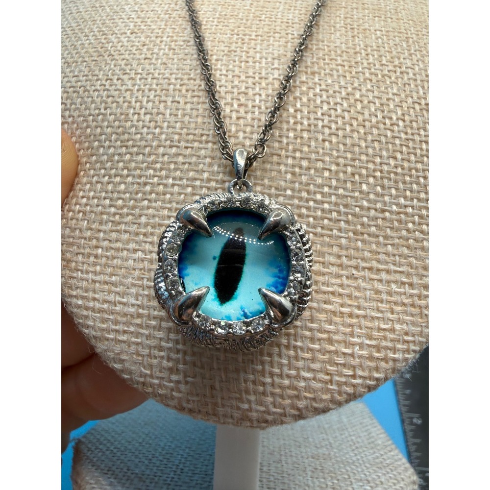 Adult Jewels Blue Dragon Eye Claw Pendant Necklace Silver Tone‎ Gothic Fantasy
